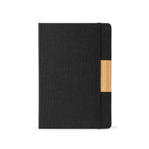 HOMERO. Conjunto composto por um caderno A5 de capa rígida e uma caneta esferográfica em bambu