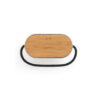 GUETTA. Caixa de som de 5W com carregador por indução super-rápido e autonomia de 2h (1’200 mAh), em bambu e PET 100% reciclado