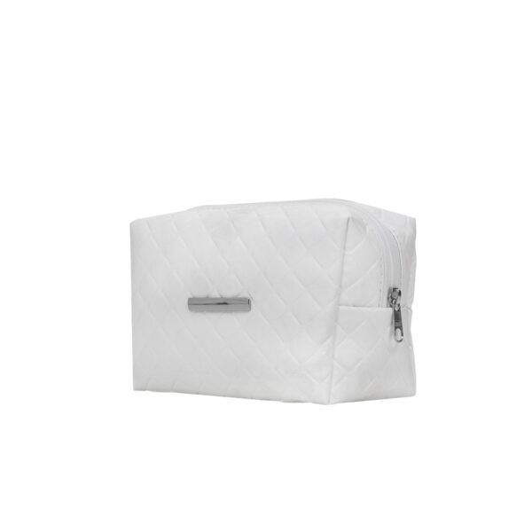 13295-BRA-Necessaire-Puff-Matelasse-929.jpg