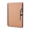 Caderno A6 capa em papelão reciclado com caneta