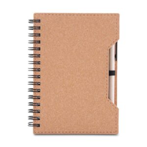 Caderno A6 capa em papelão reciclado com caneta