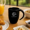 CANECA EM CERÂMICA PRETA – 350ML