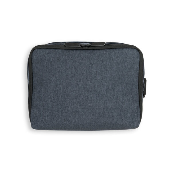 REPURPOSE COOLER. Cooler. Bolsa térmica em poliéster reciclado 600D com interior forrado em PEVA 6 L