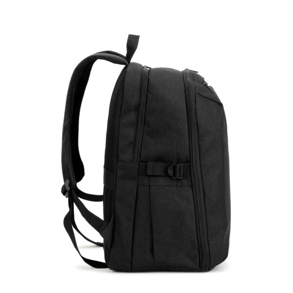 UDINE. Mochila com um compartimento de abertura total em poliéster reciclado 300D de alta densidade (16″)
