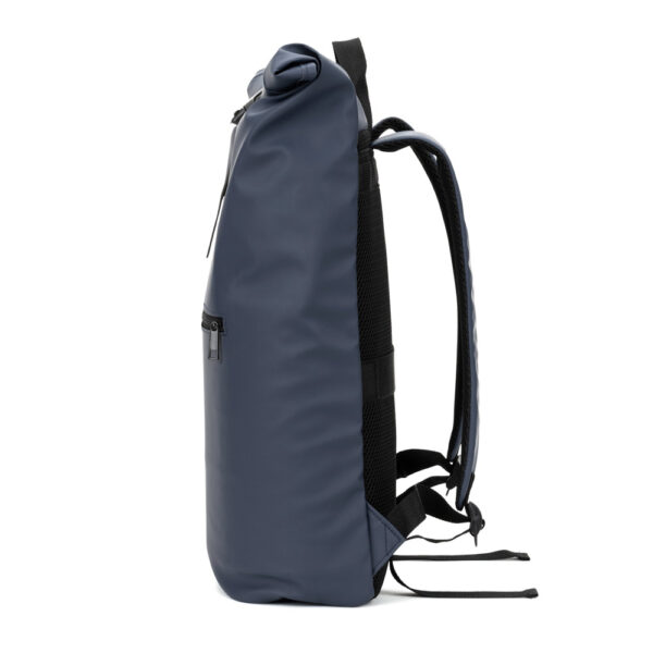 PORTLAND. Mochila “roll top” em PU com bolso para notebook (16″)