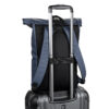 PORTLAND. Mochila “roll top” em PU com bolso para notebook (16″)
