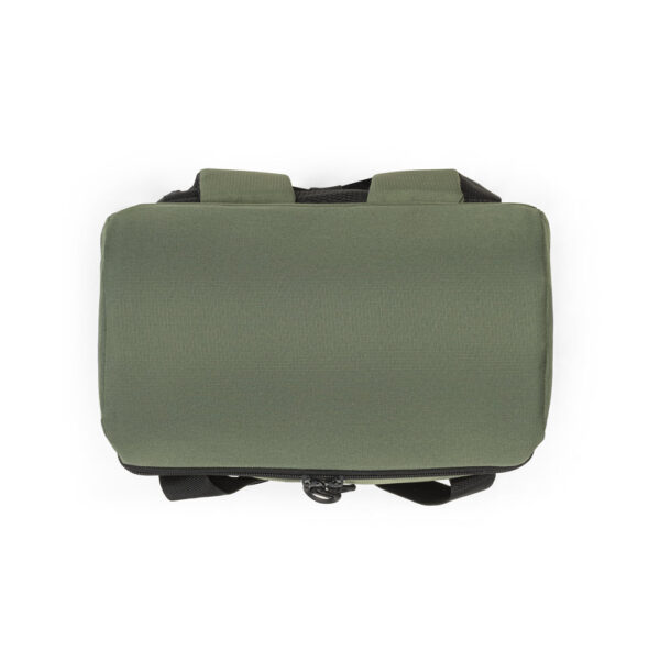 ROMA L. Cooler. Mochila térmica almofadada em ripstop poliéster reciclado 600D com interior forrado em PEVA 16 L