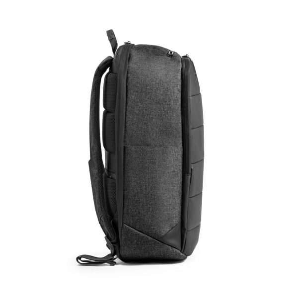 MUNIQUE. Mochila para notebook (17″) em 300D de alta densidade (21 L)