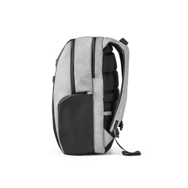 LYON. Mochila para notebook (17″) em 900D e Tarpaulin (30 L)