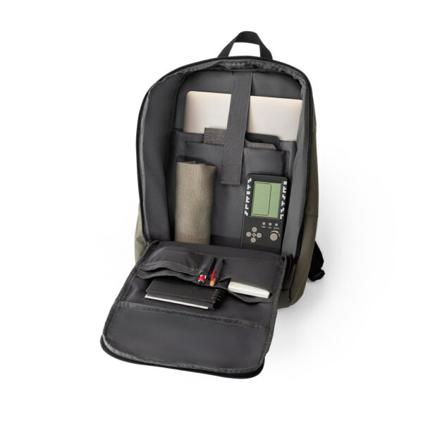 TOULON. Mochila para notebook (16″) em poliéster reciclado 600D de alta densidade, com revestimento resistente à água (19 L)