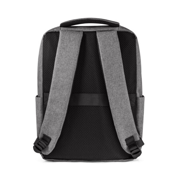 WLLINGTON. Mochila para notebook (15’6″) com 2 divisórias almofadadas, em 300D de alta densidade (14 L)