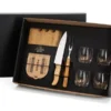 KIT CHURRASCO, WHISKY E TRUCO – 8 PÇS – C/ JOGO DE BARALHO