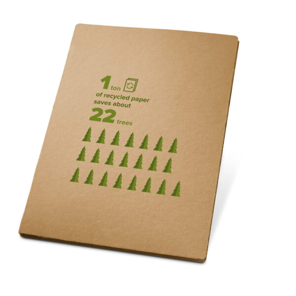 POE. Pasta A4 em cartão kraft 100% reciclado (450 g/m²), com bloco de páginas lisas recicladas