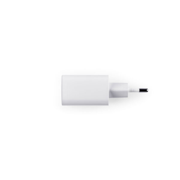 WEGENER. Adaptador de corrente com porta USB-A 18W e USB-C 20W em ABS 100% reciclado