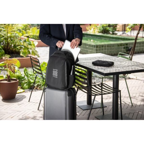 YANGON BPACK. Mochila antirroubo com bolso para notebook (17’3″), em poliéster reciclado 600D twill, resistente à água (20 L)