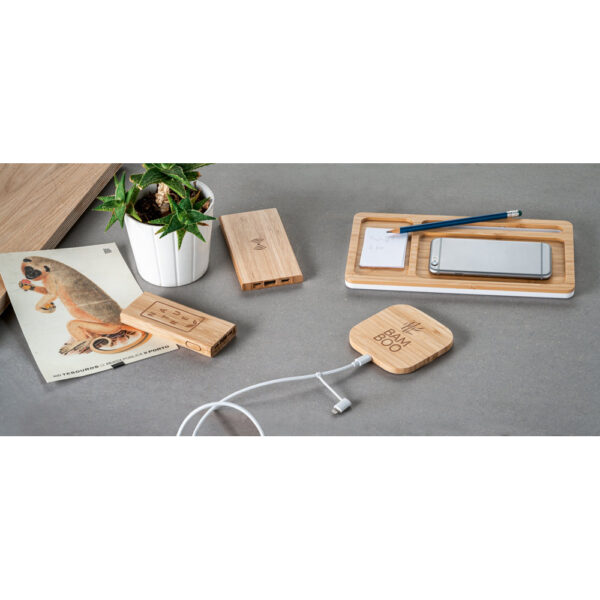 FITCH ECO. Bateria portátil com carregador por indução (wireless) super-rápido em bambu (5’000 mAh)