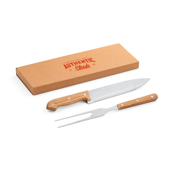 ALIOLI. Kit churrasco em caixa kraft com 2 utensílios em aço inox e bambu