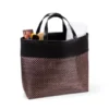 SACOLA EM PVC E MATERIAL SINTÉTICO – PREMIUM – MARROM/XADREZ – 48X33X13 CM